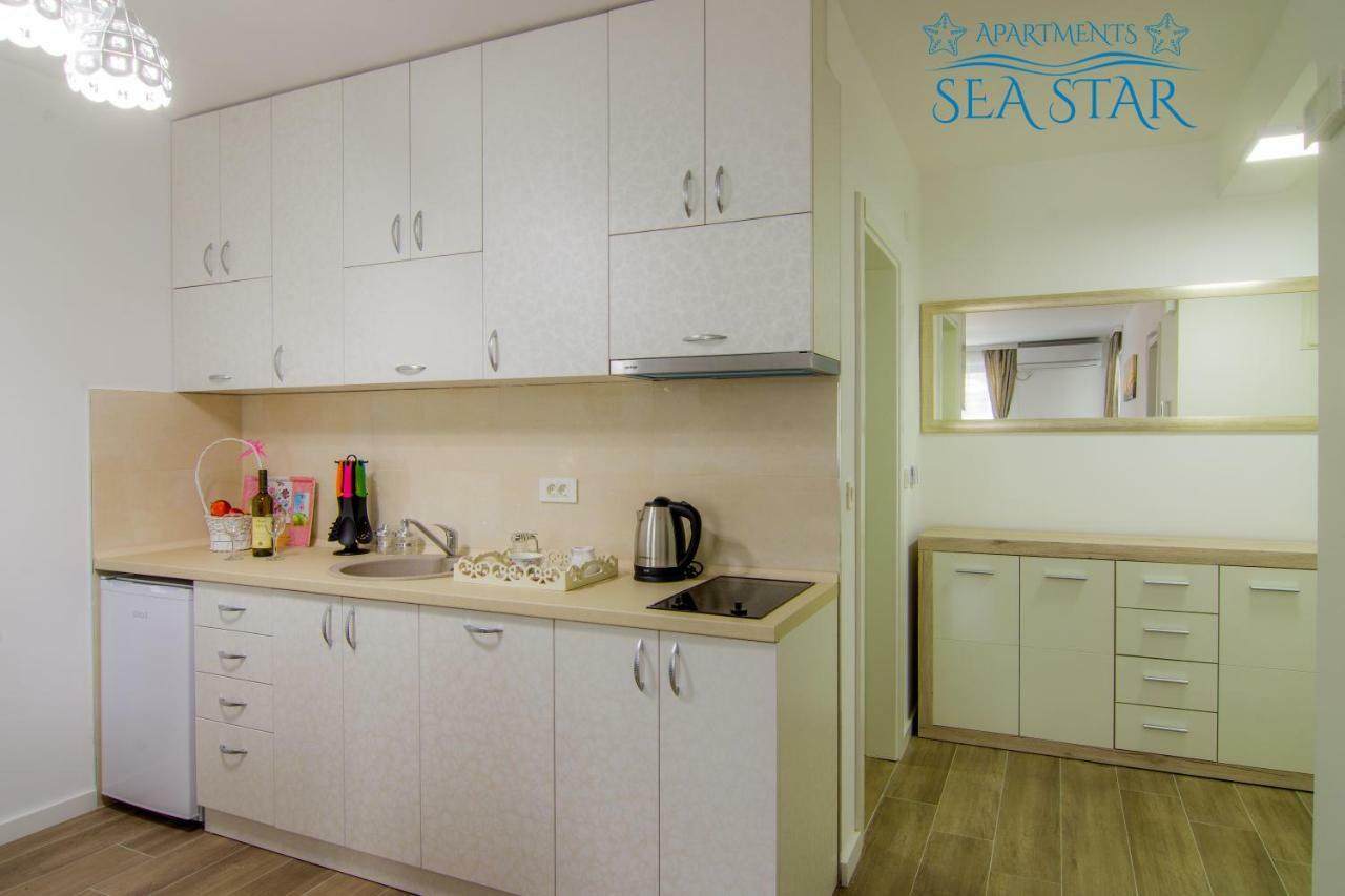 Sea Star Apartment Dobra Voda Buitenkant foto